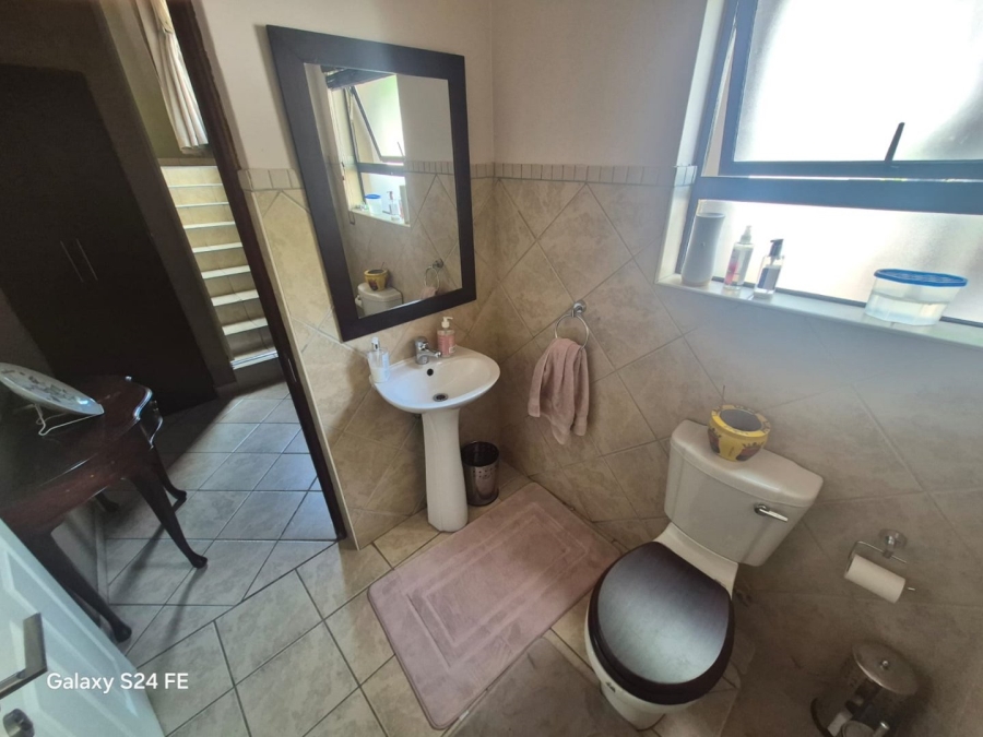 3 Bedroom Property for Sale in Safari Gardens North West